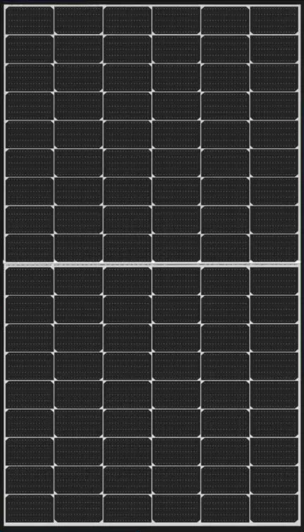 Solarmodul mit schwarzem Rahmen und weißem Untergrund